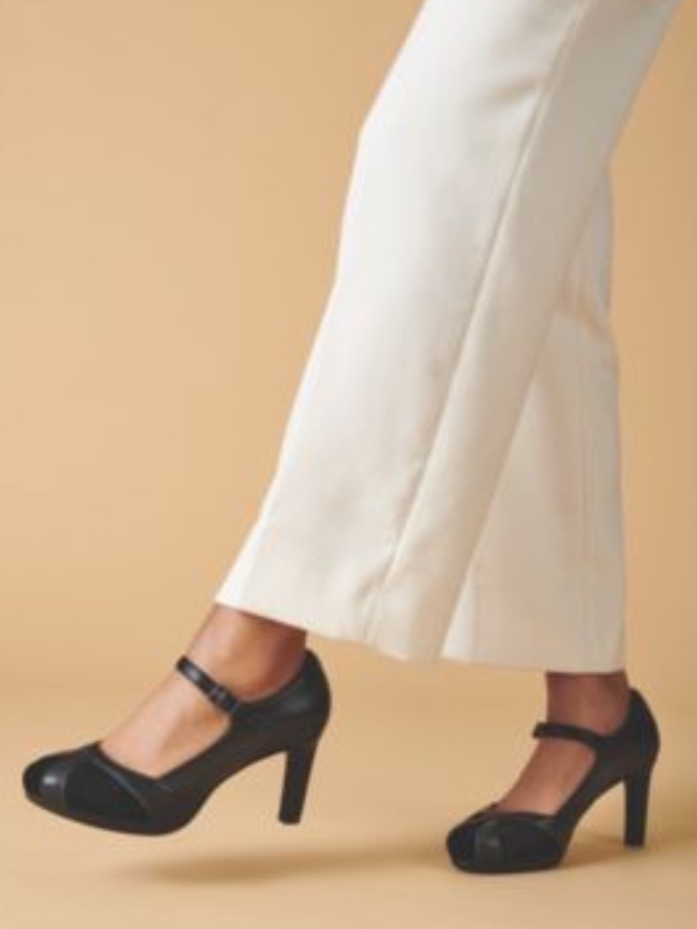 Clarks Ambyr Maryjane Heels Black Leather Pump - Picture 2 of 15